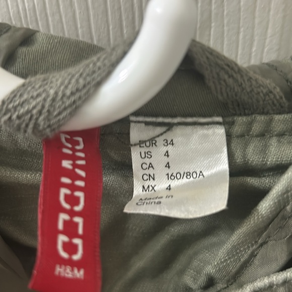 H&M Jacket - Picture 7 of 8